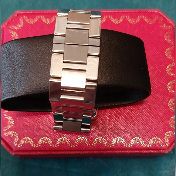 Cartier Tank Solo Large Stainless Steel Watch - Picture 7 of 10